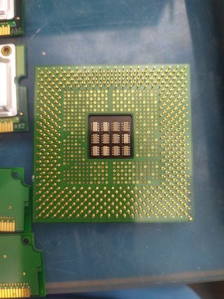 Componentes PC: RAM, gráfica procesador Pentium 4