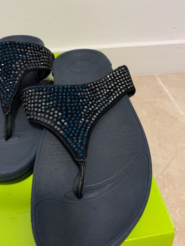 Chanclas adidas neo negras con pedrería