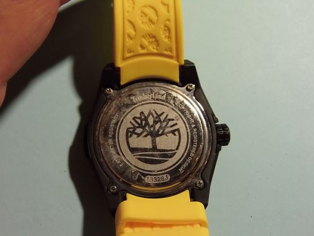 Reloj Timberland - Negro/Amarillo