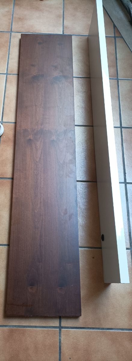 3 Estanterías de madera maciza
Blanca & Caoba