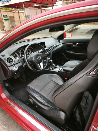 Mercedes-Benz Clase C 2011