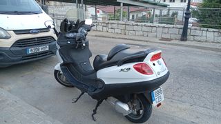 Piaggio X9 250cc - Scooter blanco