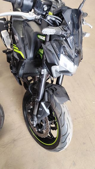Kawasaki Z900 - Despiece