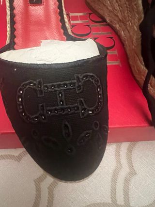 Cuñas Carolina Herrera negras