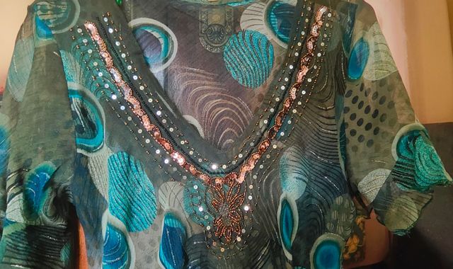 Camisola verde agua lentejuelas