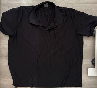 Camiseta negra HM XXL - plisada