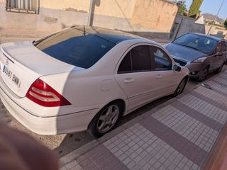 Mercedes-Benz Clase C 2001
