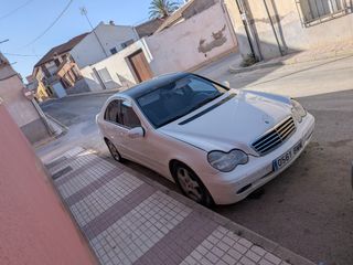 Mercedes-Benz Clase C 2001