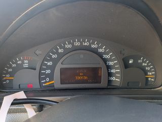 Mercedes-Benz Clase C 2001