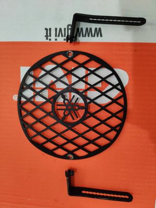 Rejilla protectora faro Yamaha XSR 700