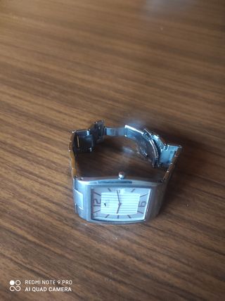Reloj Lotus - Plata y Blanco