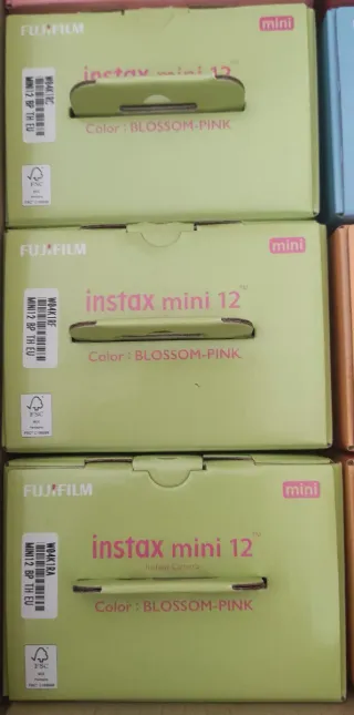 1 cámara fuji Instax Mini 12+3 pack instax mini 20