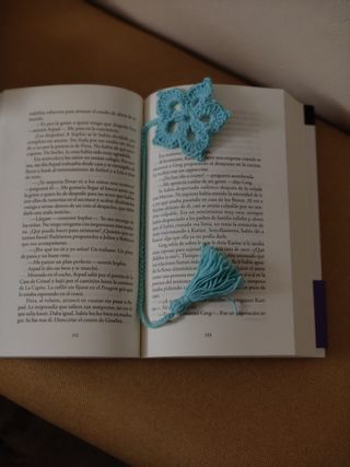 Marcapaginas crochet: Flor