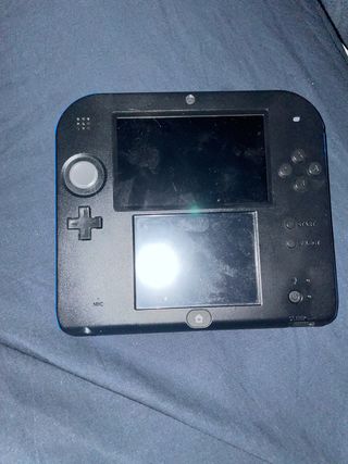 Nintendo 2DS consola juntos con dos juegos