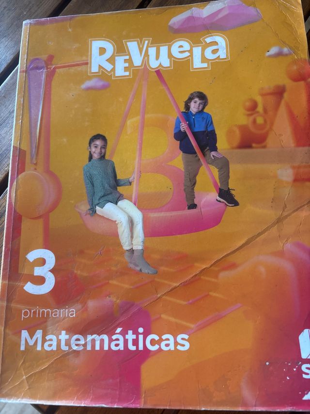 Matemáticas. 3 Primaria. Revuela