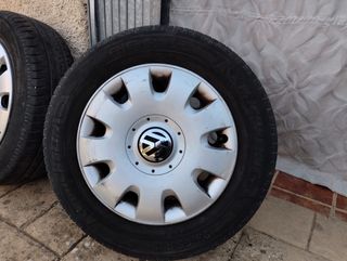 4 Llantas VW con neumáticos Michelin