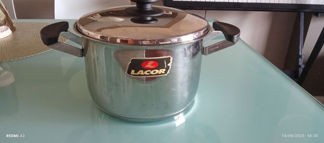 Olla LACOR acero inoxidable 18/10