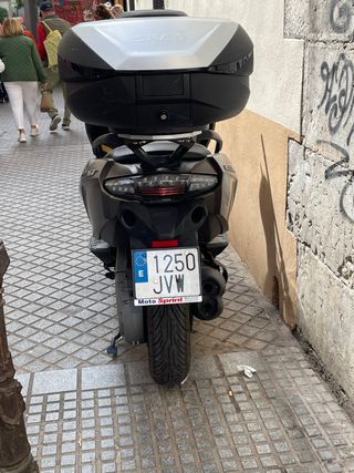 BMW C650 GT - Scooter