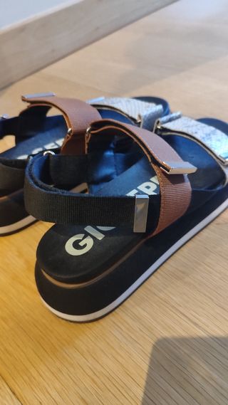 Sandalias Gioseppo plataforma