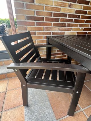 Mesa jardín - 4 sillas madera marrón