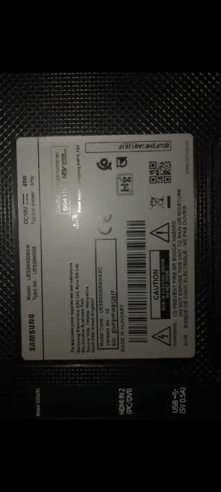 TV Samsung 32" negra