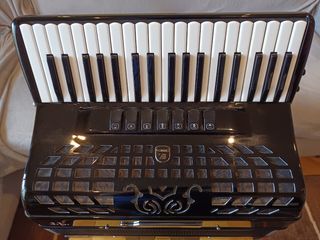 Acordeón BUGARI.
Convertor. Sistema piano.