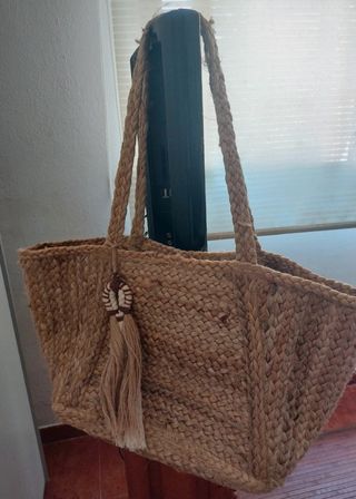 Bolso de yute beige
