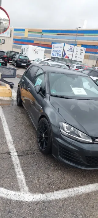 Volkswagen Golf 2016