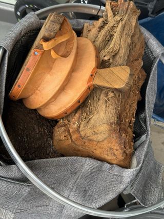 Utensilios chimenea y madera 