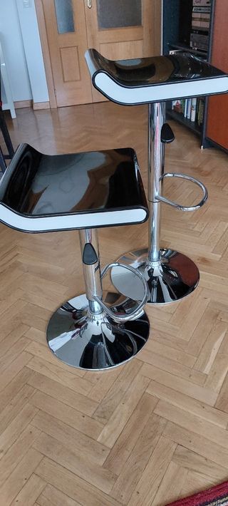 Taburete negro acero cocina