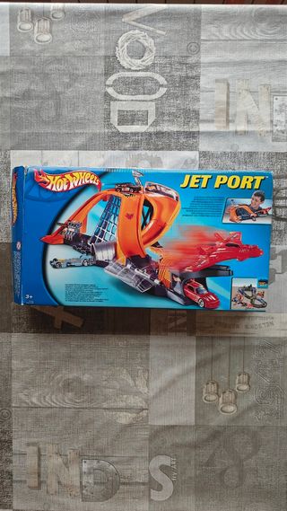 Pista Jet Port Hot Wheels