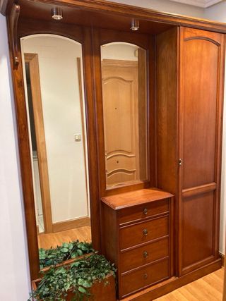 Mueble recibidor madera