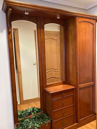 Mueble recibidor madera