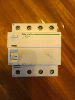 Interruptor Diferencial Schneider 40A
