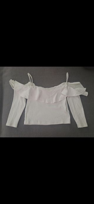 Top blanco volantes Zara