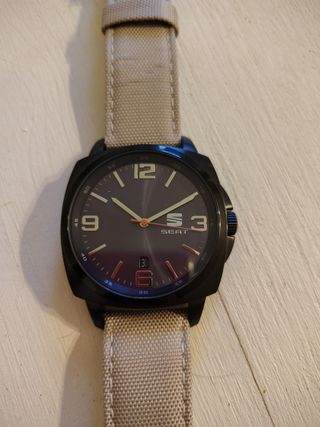 Reloj Seat Ateca Beige - Negro