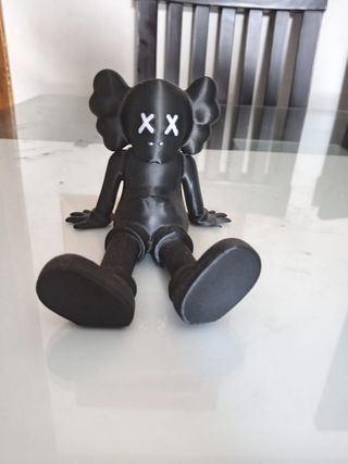 Figura Kaws 3D Impresa