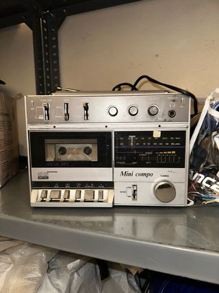 Radio Cassette Vintage 80s