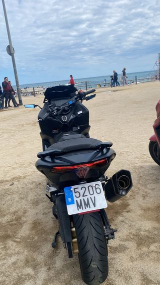 Yamaha TMAX 560 Tech MAX - Impecable