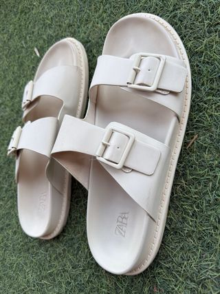 Sandalias Zara beige - talla 42