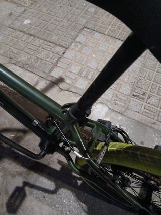 Bicicleta BMX verde