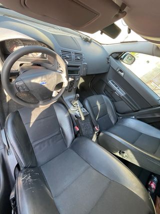 Volvo V50 2010