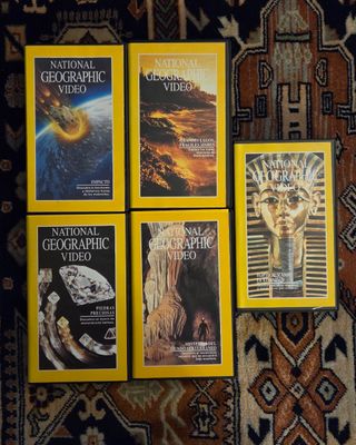 13 VHS National Geographic documentales
