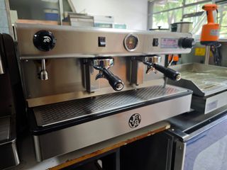 Cafetera industrial de 2 grupos
