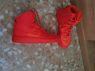 Nike Air Force 1 rojas - 42