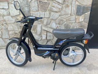 Vespino F9