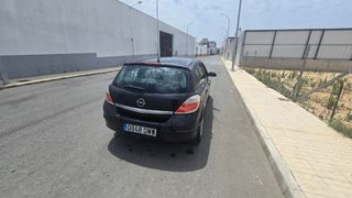 Opel Astra 2005