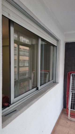 Ventana de aluminio climalit