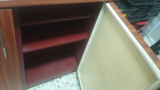 Nevera y congelador con mueble bar