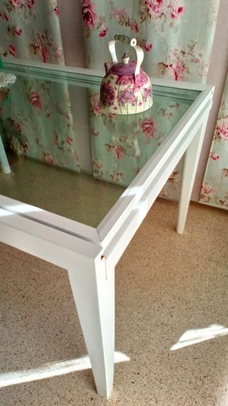Mesa cristal extensible blanca moderna 